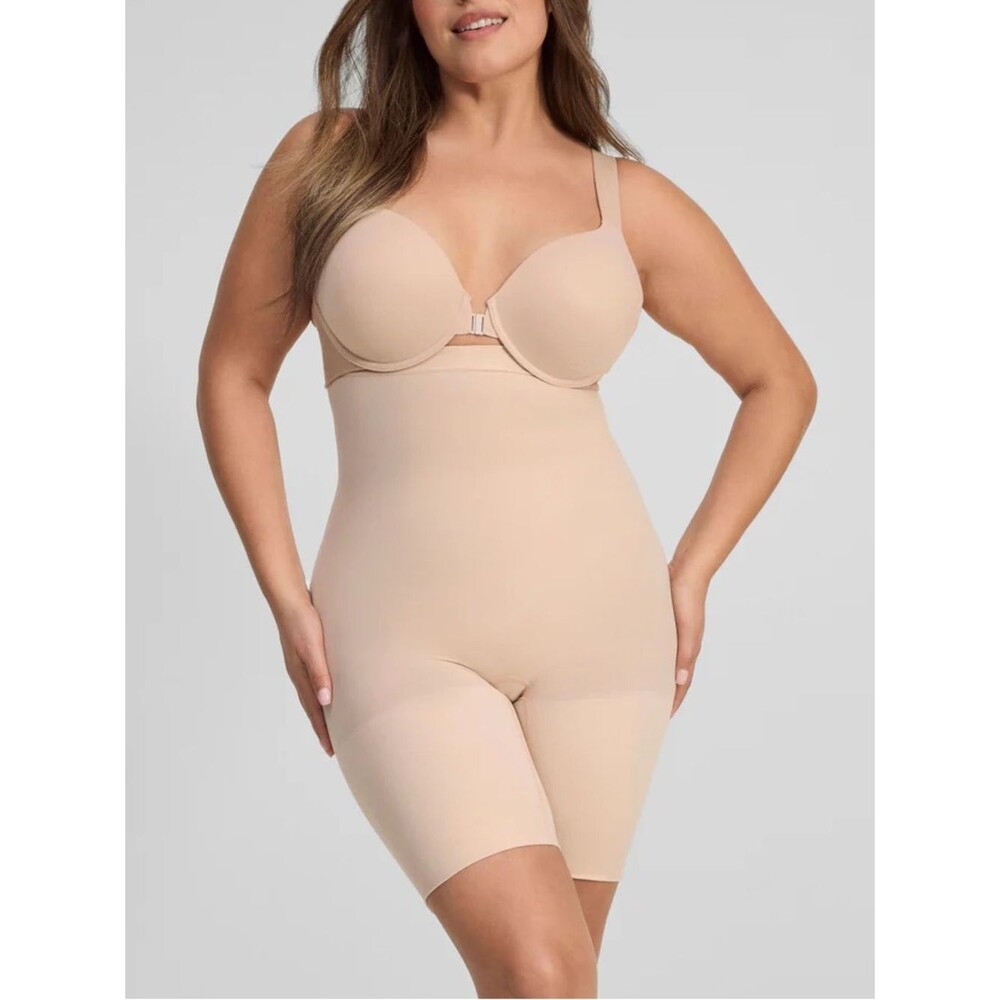 SPANX Seamless Power Nude High Waisted Mid Thigh Shapewear Shorts Women’s Size M